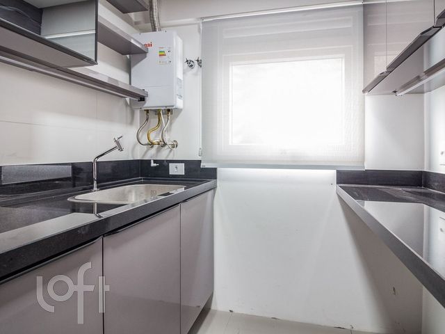 Apartamento com 53m², 1 dormitório, 1 suíte, 2 vagas, Três Figueiras em Porto Alegre