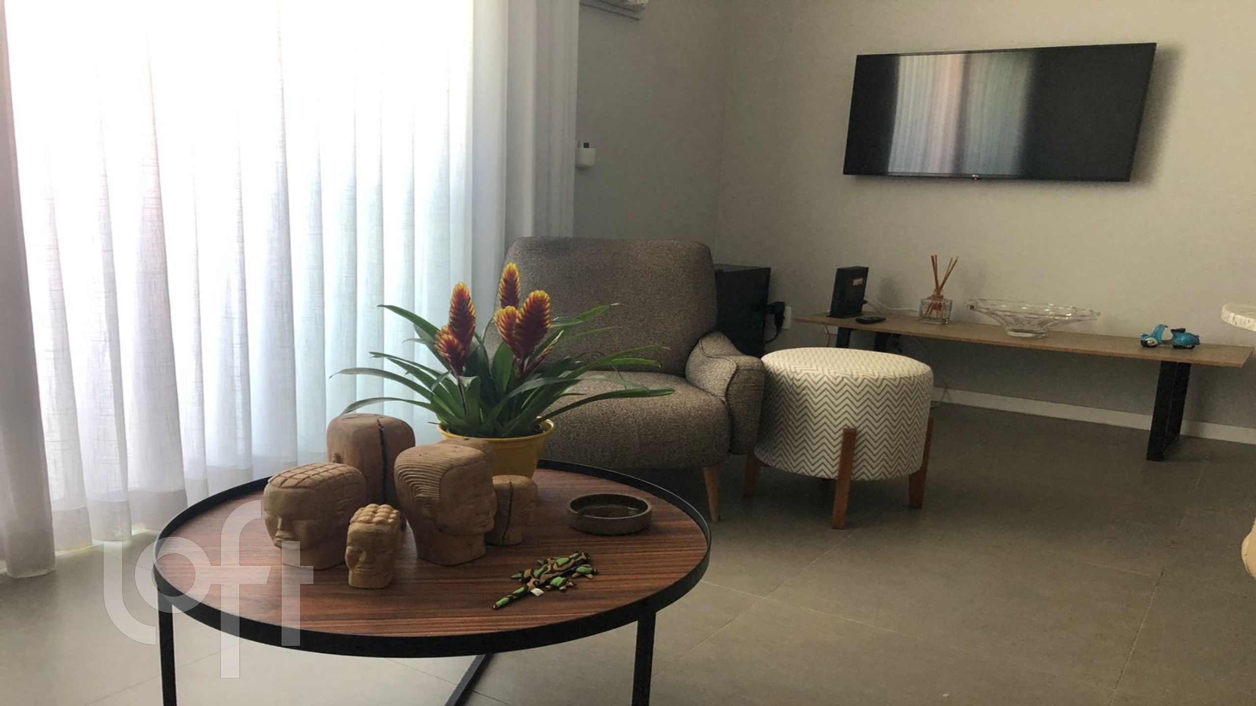 Apartamento à venda com 1 quarto, 45m² - Foto 8