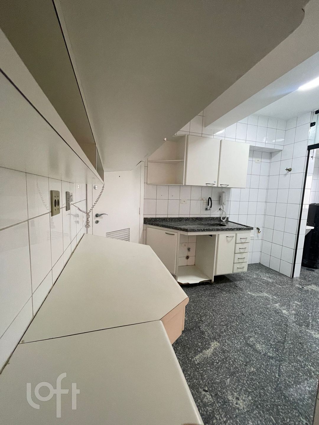 Apartamento à venda com 3 quartos, 100m² - Foto 7