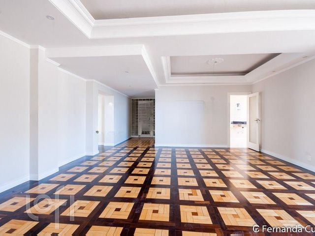 Apartamento com 207m², 3 dormitórios, 1 suíte, 1 vaga, Independência em Porto Alegre