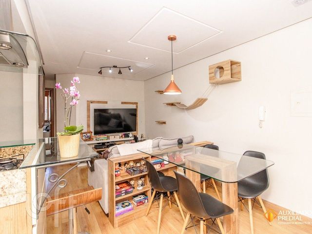 Apartamento com 53m², 2 dormitórios, 1 vaga, Petrópolis em Porto Alegre