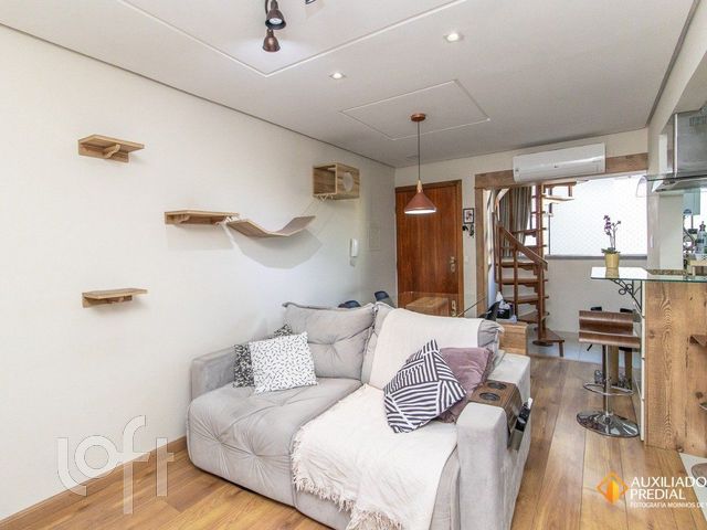 Apartamento com 53m², 2 dormitórios, 1 vaga, Petrópolis em Porto Alegre