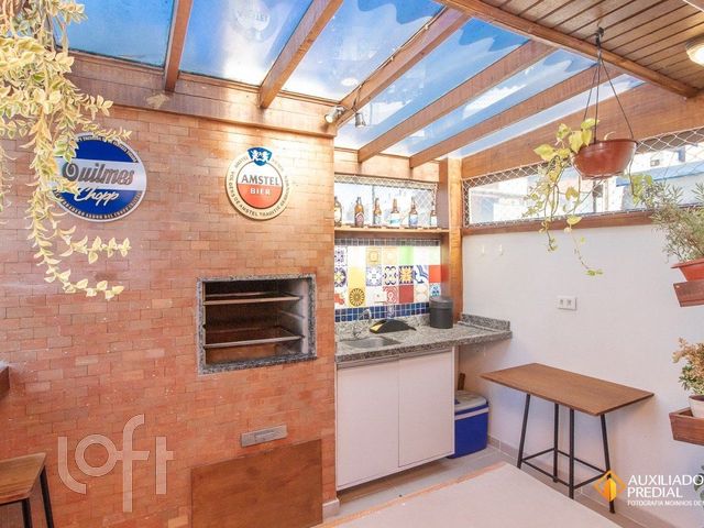 Apartamento com 53m², 2 dormitórios, 1 vaga, Petrópolis em Porto Alegre