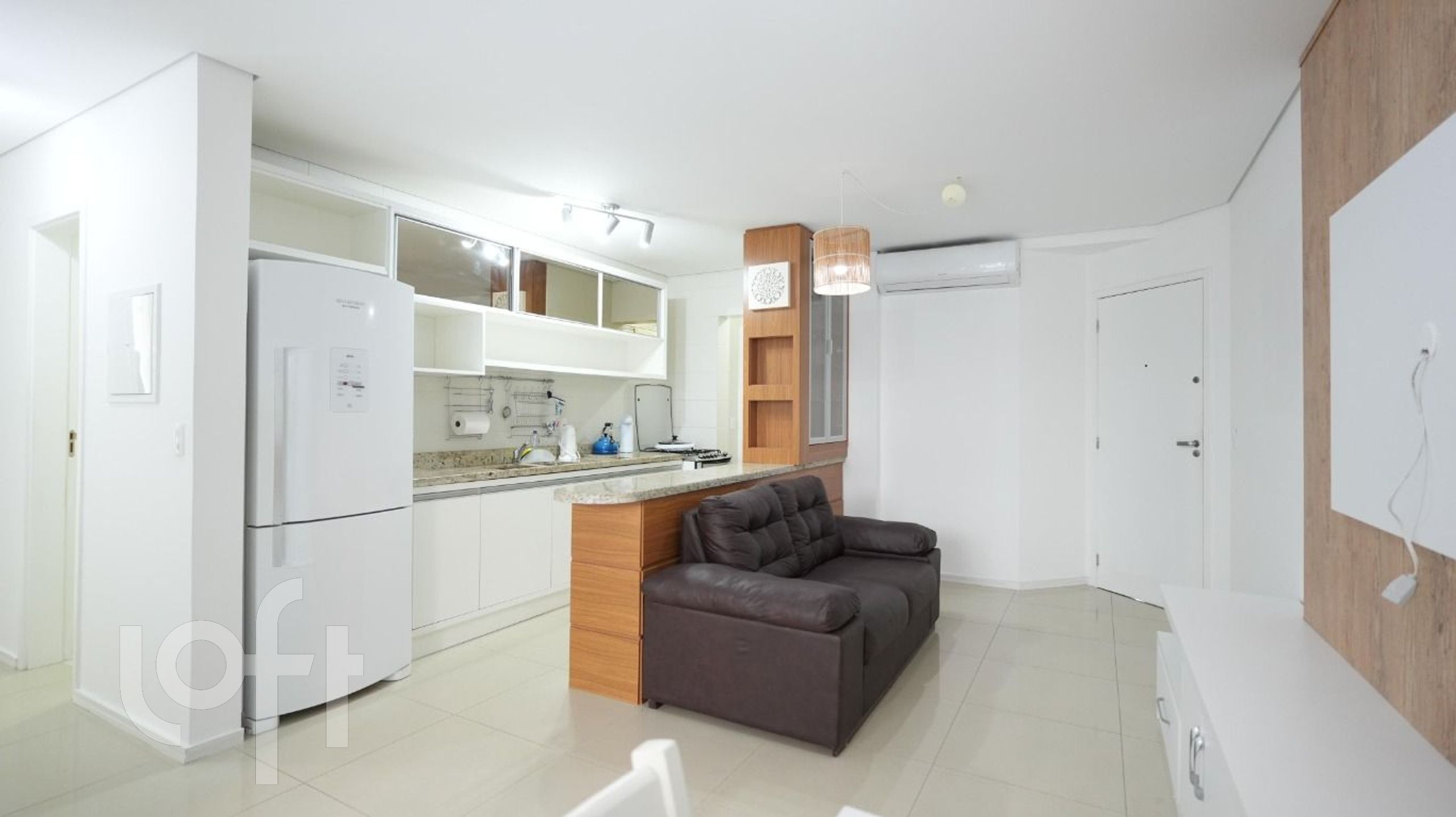 Apartamento à venda em Campeche Leste com 83 m², 2 quartos, 1 suíte