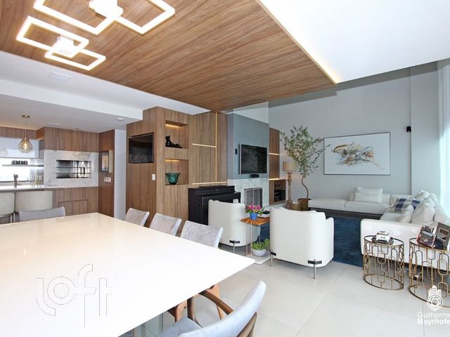 Apartamento com 226m², 3 dormitórios, 3 suítes, 3 vagas, Jardim Europa em Porto Alegre