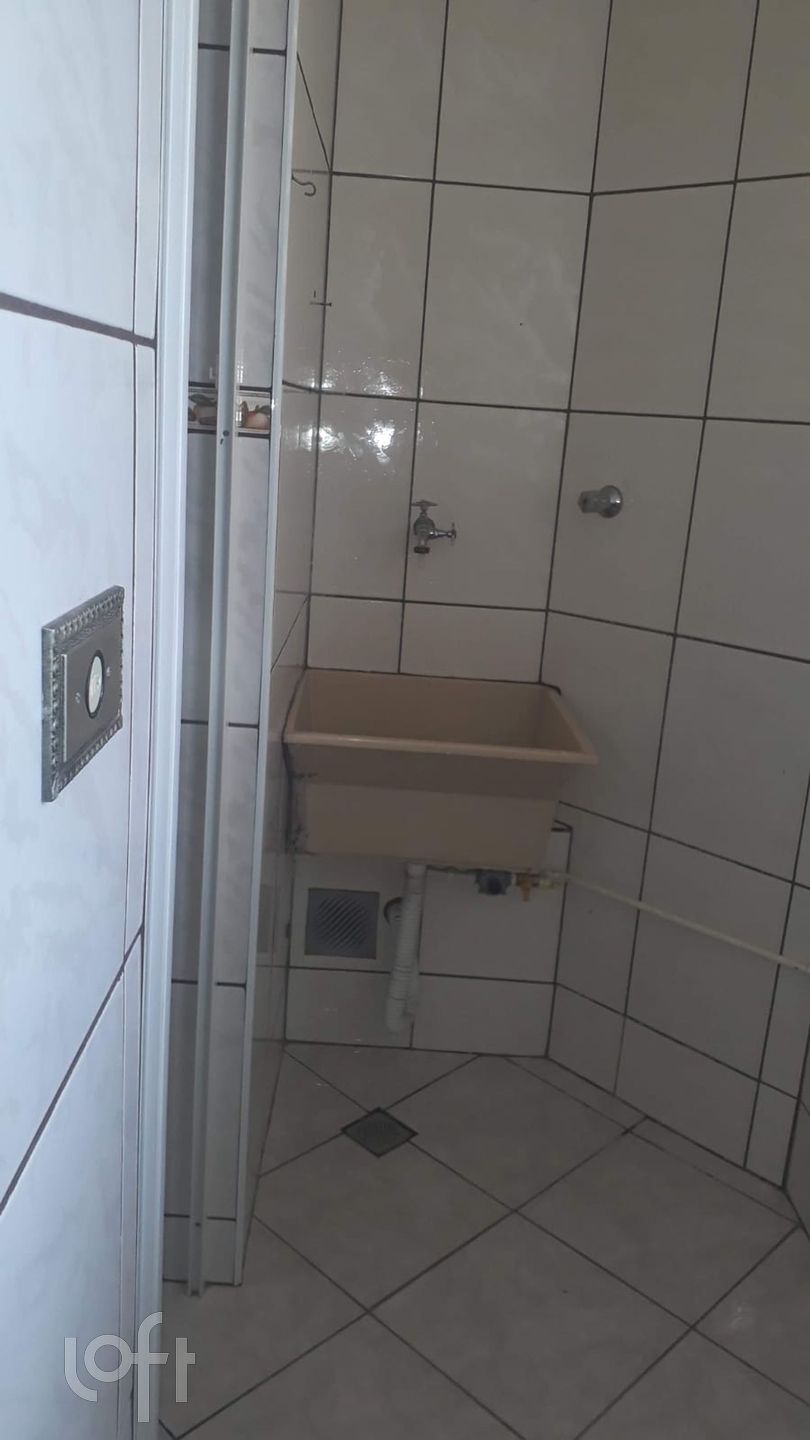 Apartamento à venda com 2 quartos, 58m² - Foto 4