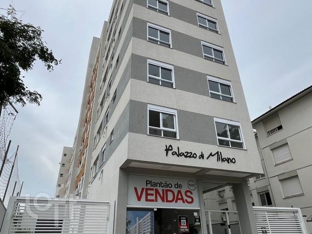 Apartamento com 56m², 2 dormitórios, 1 suíte, 1 vaga, Jardim Botânico em Porto Alegre