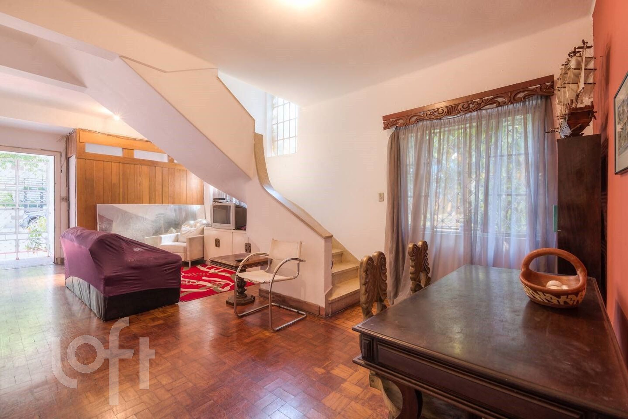 Casa à venda com 4 quartos, 120m² - Foto 2