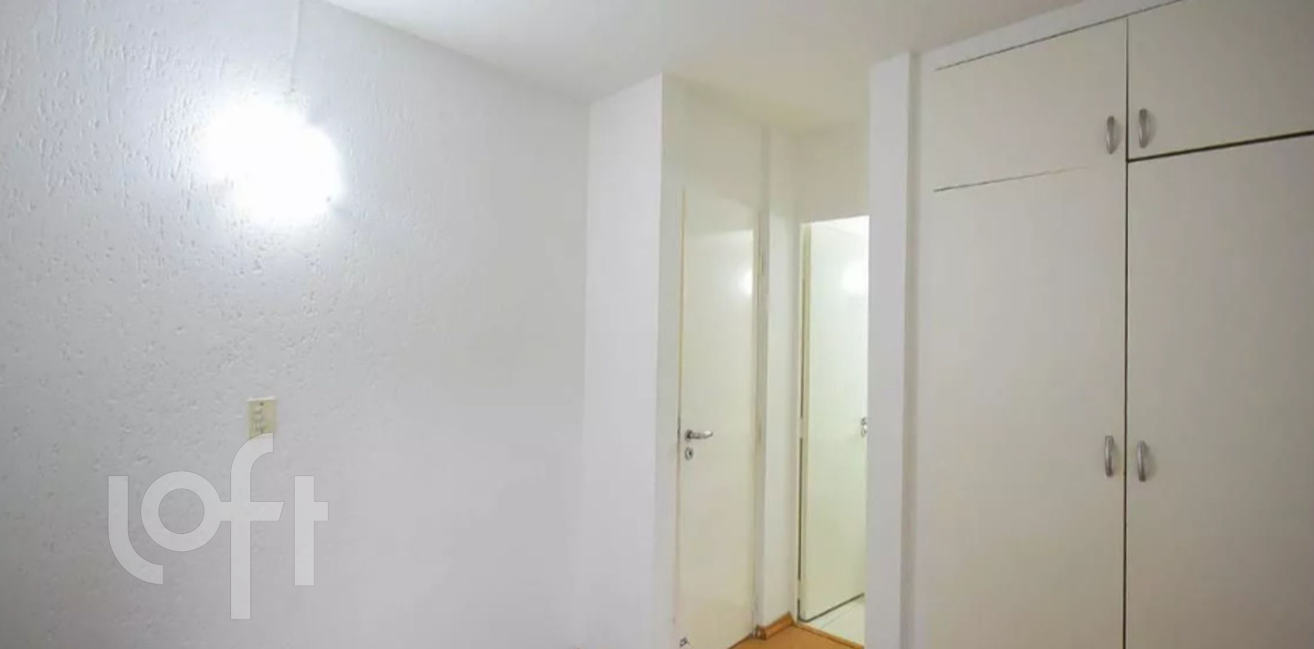 Apartamento à venda com 3 quartos, 80m² - Foto 4