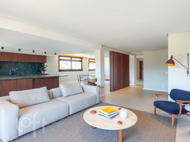 Apartamento com 232m², 3 dormitórios, 3 suítes, 2 vagas, Petrópolis em Porto Alegre