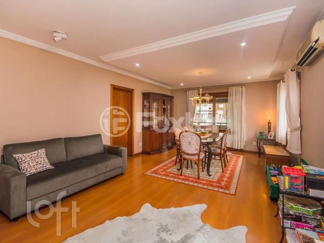Apartamento com 383m², 3 dormitórios, 1 suíte, 3 vagas, Auxiliadora em Porto Alegre