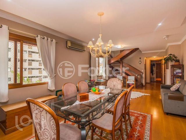 Apartamento com 383m², 3 dormitórios, 1 suíte, 3 vagas, Auxiliadora em Porto Alegre