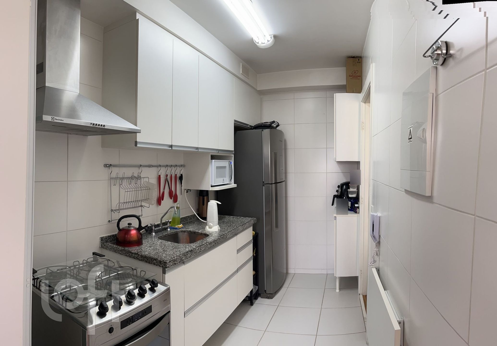 Apartamento à venda com 1 quarto, 47m² - Foto 18