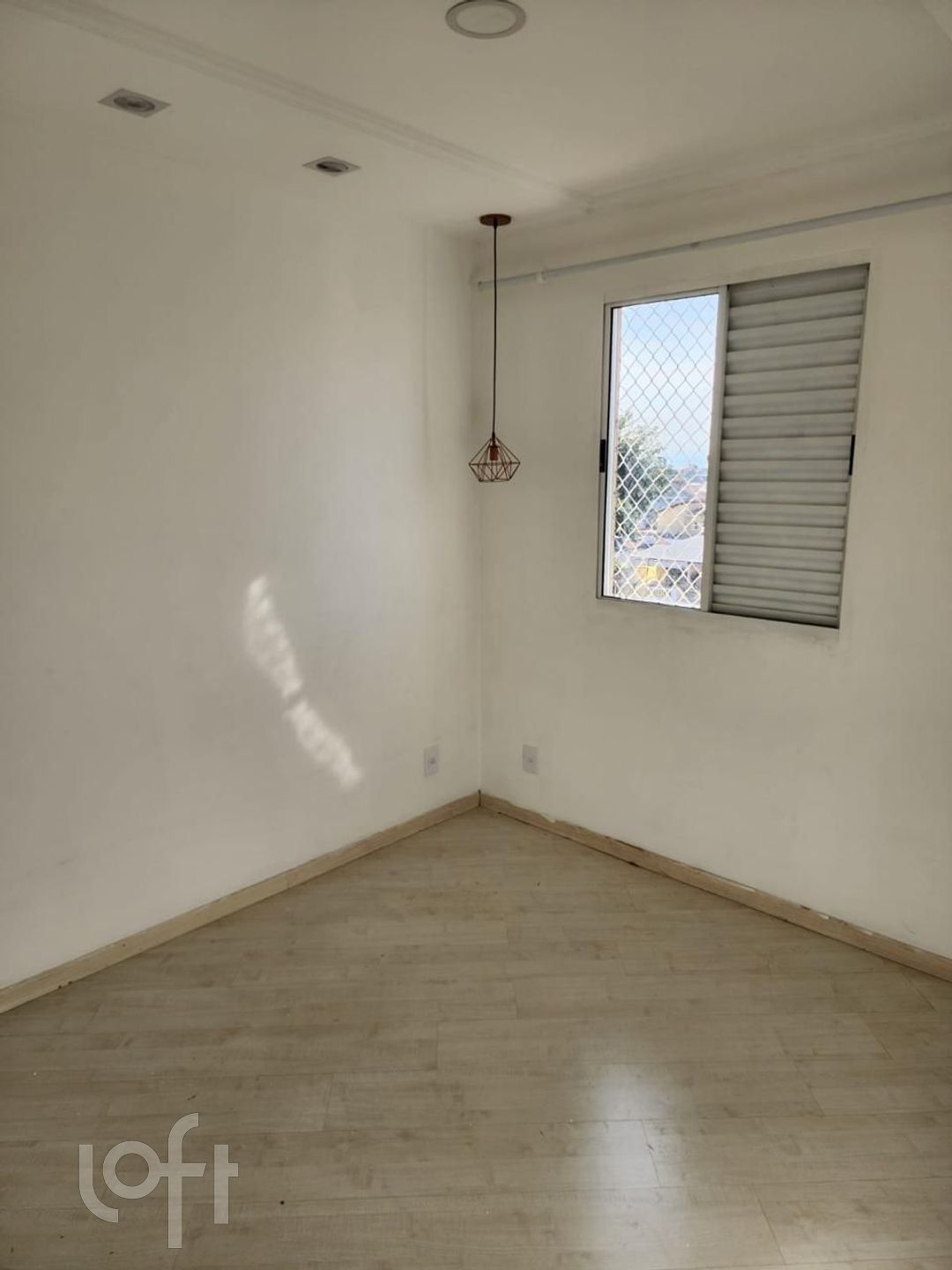 Apartamento à venda em Itaim Paulista com 47 m², 0