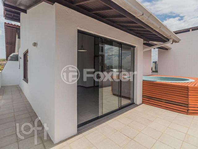 Apartamento com 225m², 3 dormitórios, 1 suíte, 1 vaga, Cristo Redentor em Porto Alegre