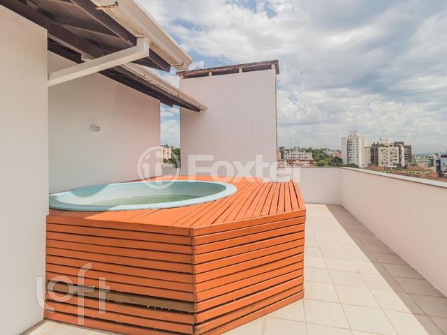 Apartamento com 225m², 3 dormitórios, 1 suíte, 1 vaga, Cristo Redentor em Porto Alegre