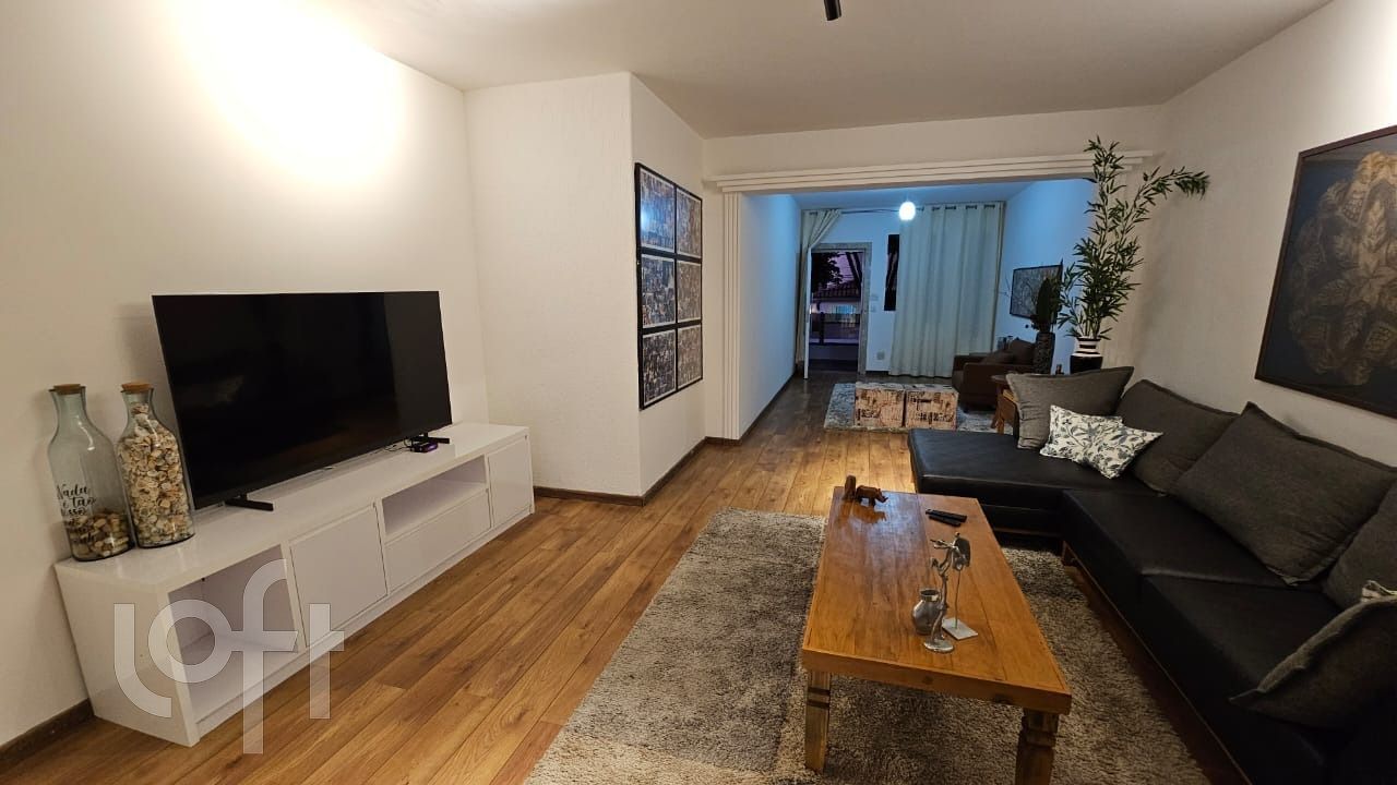 Casa à venda com 5 quartos, 512m² - Foto 2