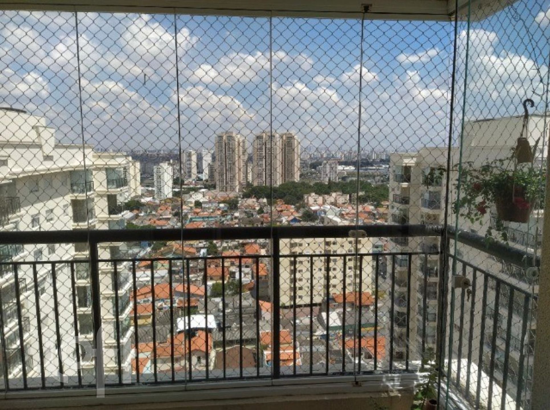 Apartamento à venda com 3 quartos, 96m² - Foto 1