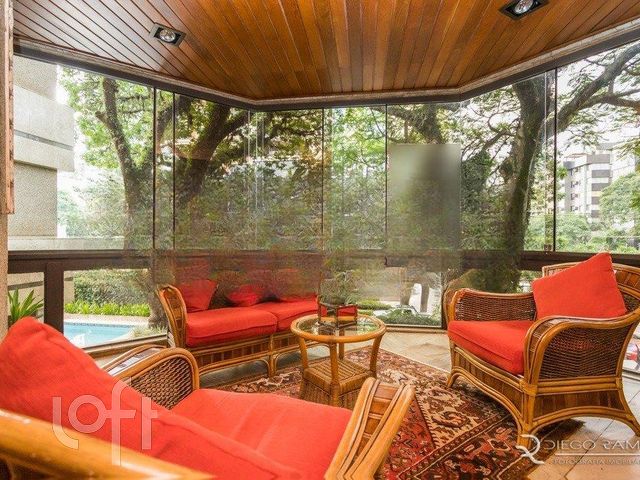 Apartamento com 265m², 4 dormitórios, 3 suítes, 3 vagas, Bela Vista em Porto Alegre