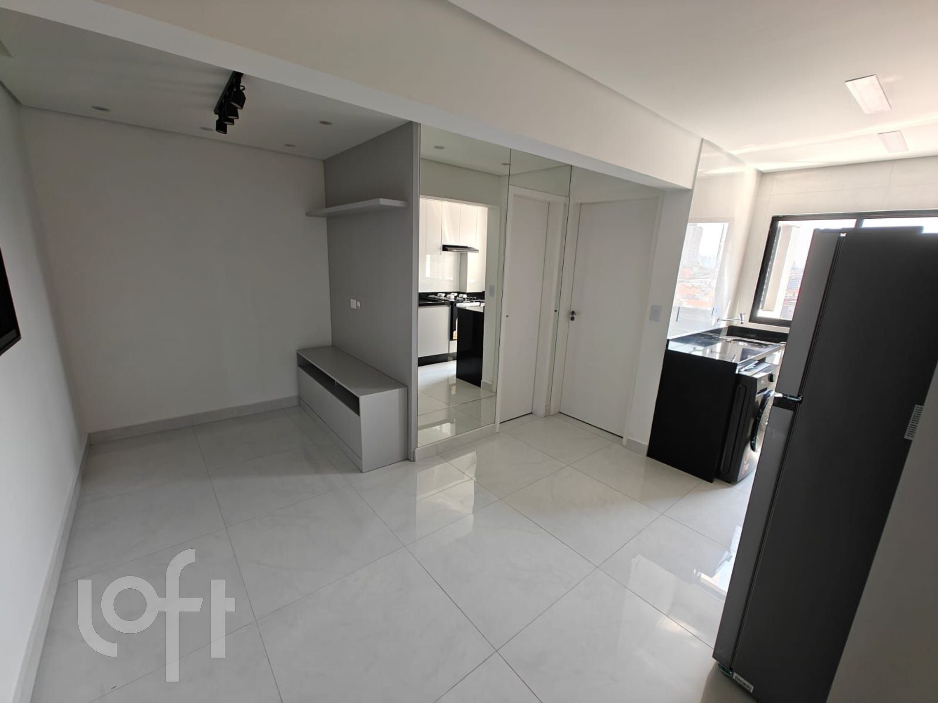 Apartamento à venda com 1 quarto, 35m² - Foto 4