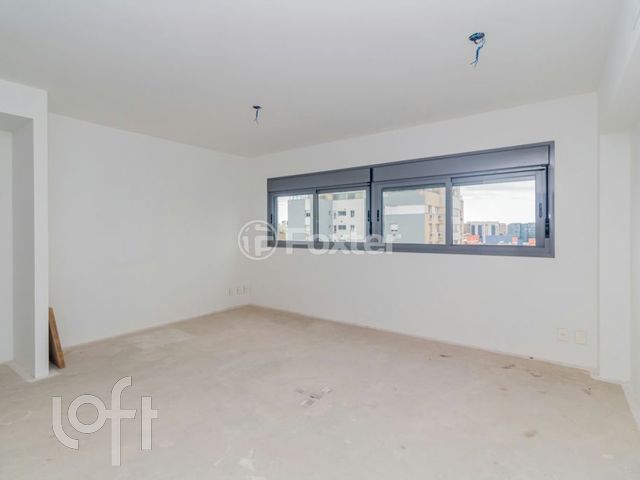 Apartamento com 37m², 1 dormitório, 1 vaga, Chácara das Pedras em Porto Alegre