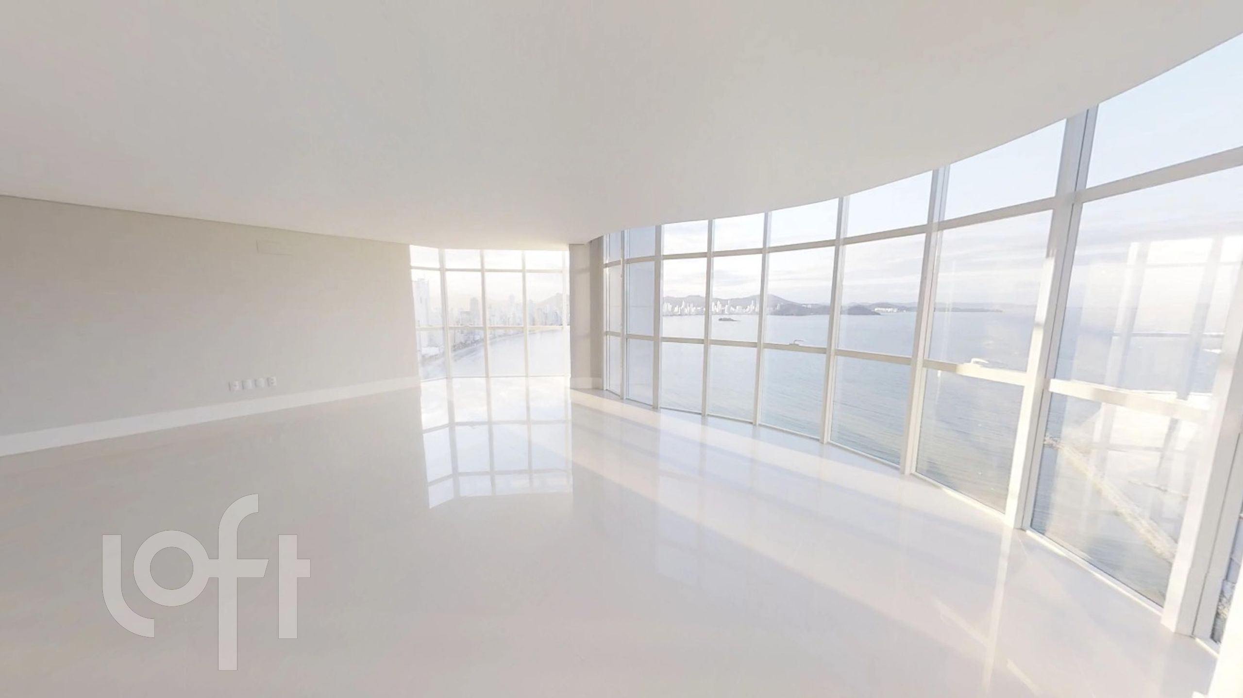 Apartamento à venda em Barra Sul com 490 m², 6 quartos, 6 suítes, 5 vagas