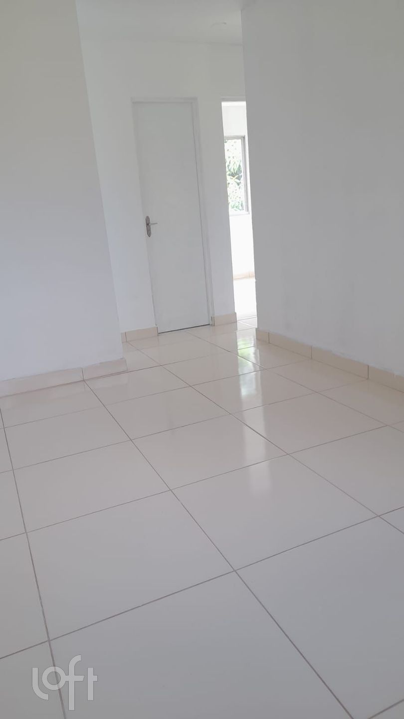 Apartamento à venda em Cosmos com 45 m², 2 quartos, 1 vaga