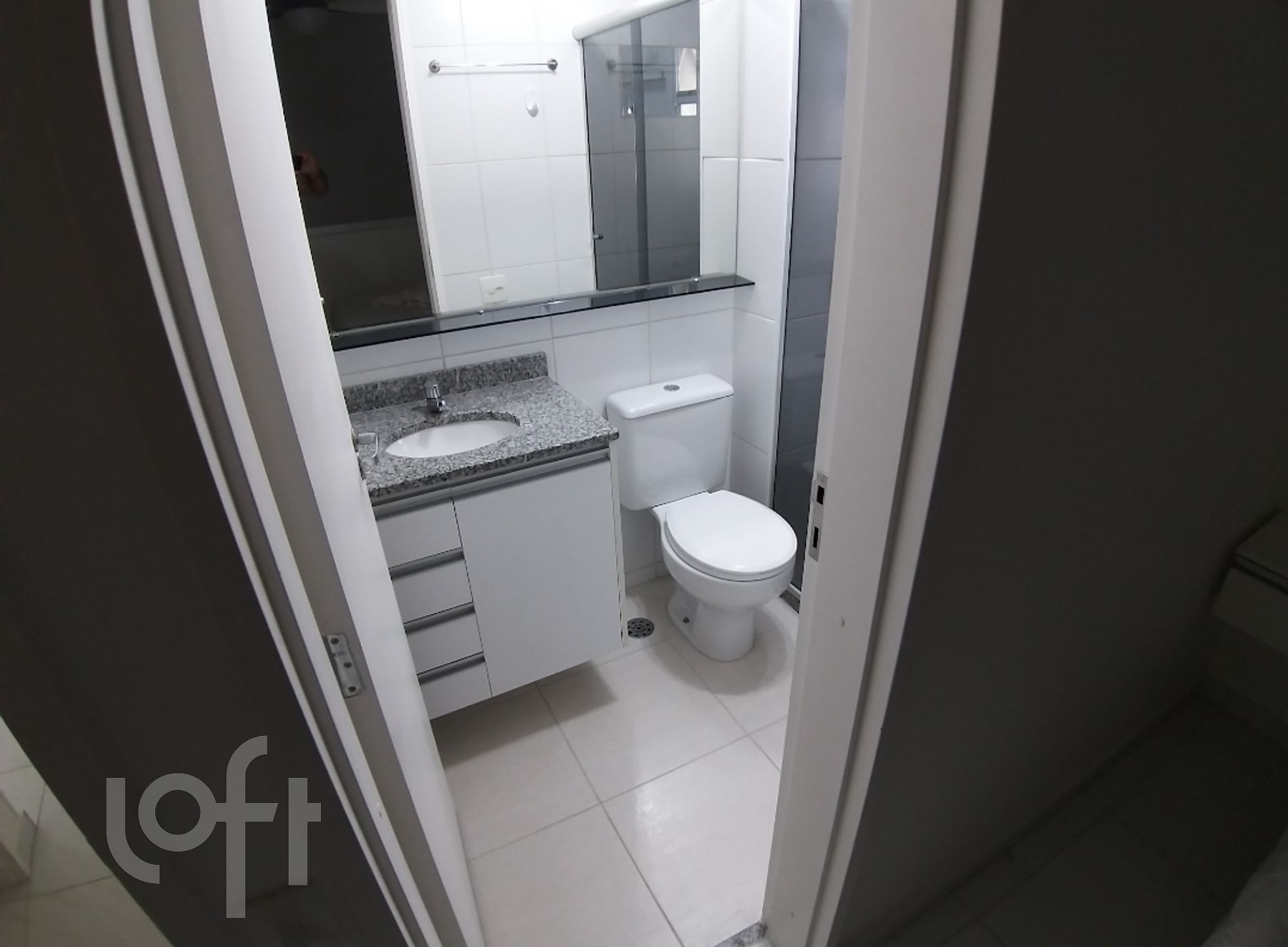 Apartamento à venda com 2 quartos, 64m² - Foto 7