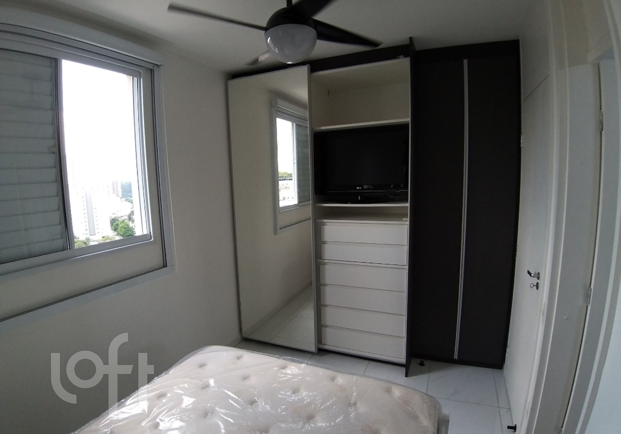 Apartamento à venda com 2 quartos, 64m² - Foto 10