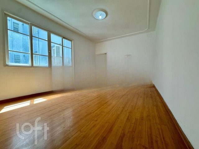 Apartamento com 99m², 3 dormitórios, 1 vaga, Santa Cecília em Porto Alegre