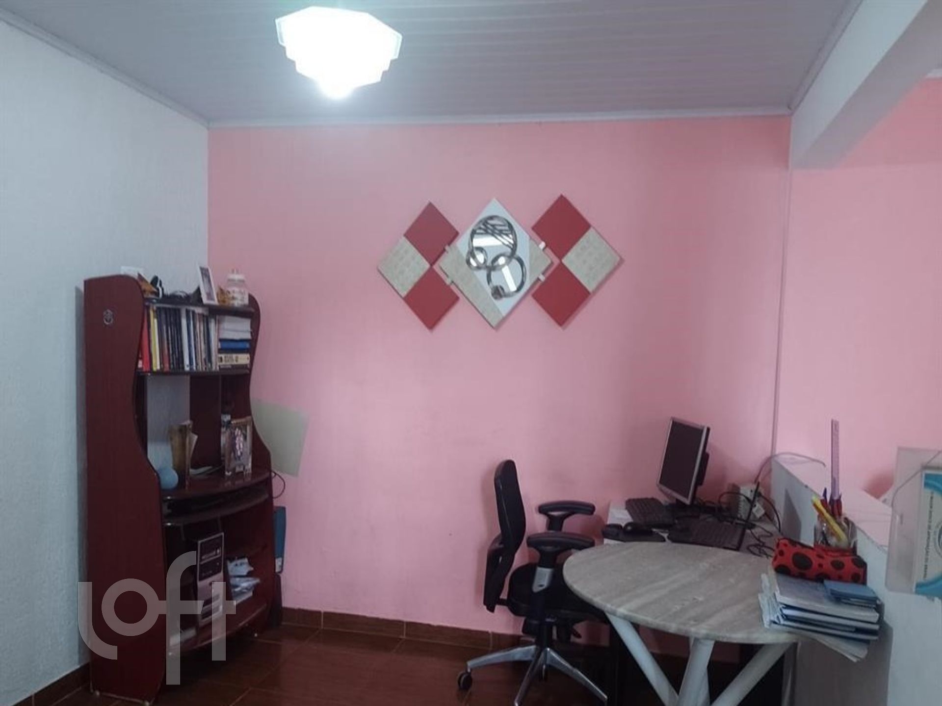 Casa à venda com 2 quartos, 90m² - Foto 4