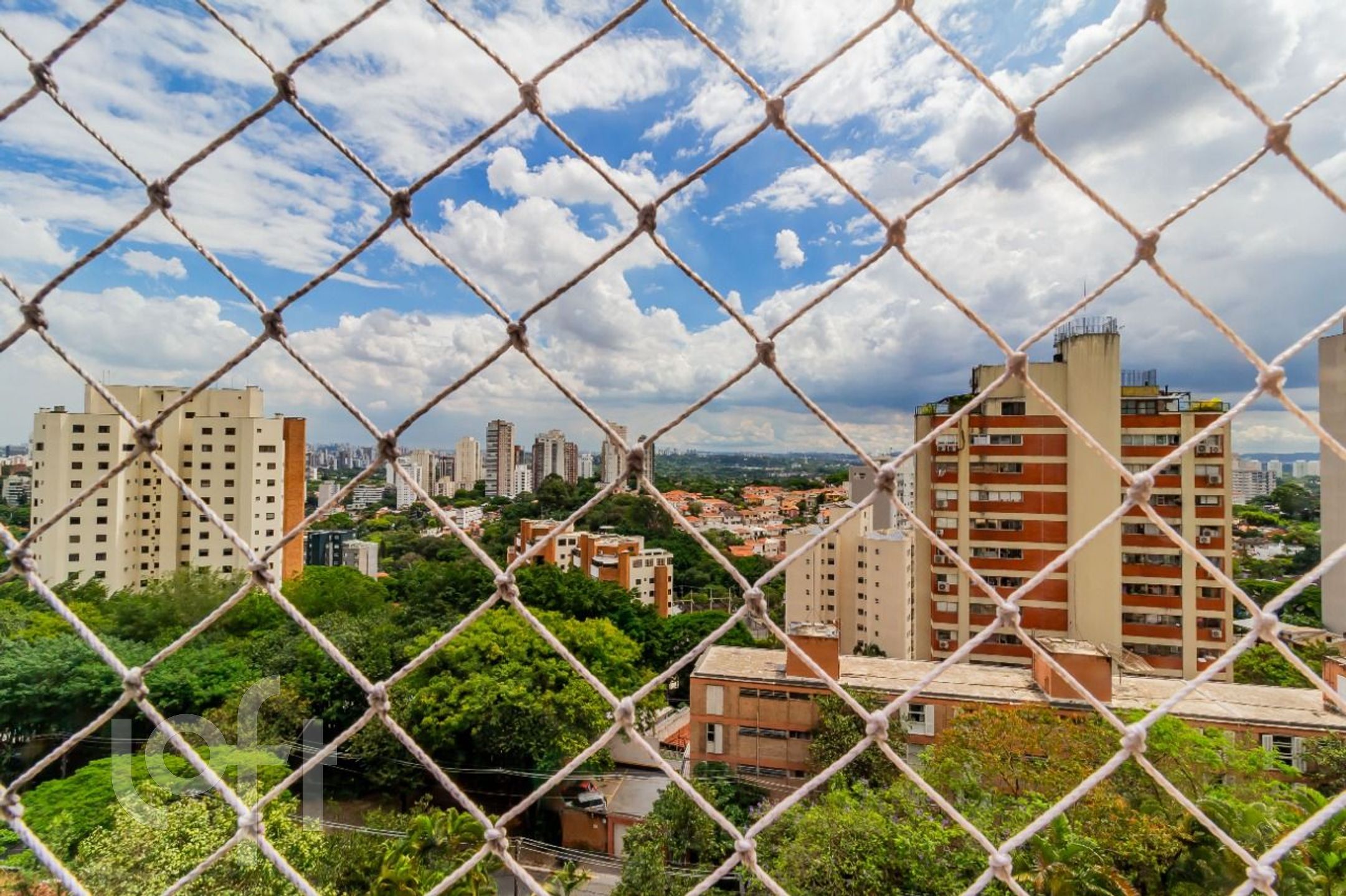 Imagem da propriedade PU1hyqn87 18
