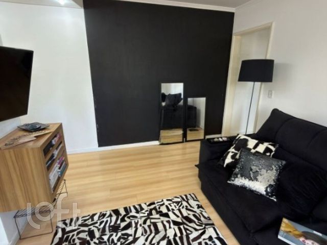 Apartamento com 75m², 2 dormitórios, Menino Deus em Porto Alegre