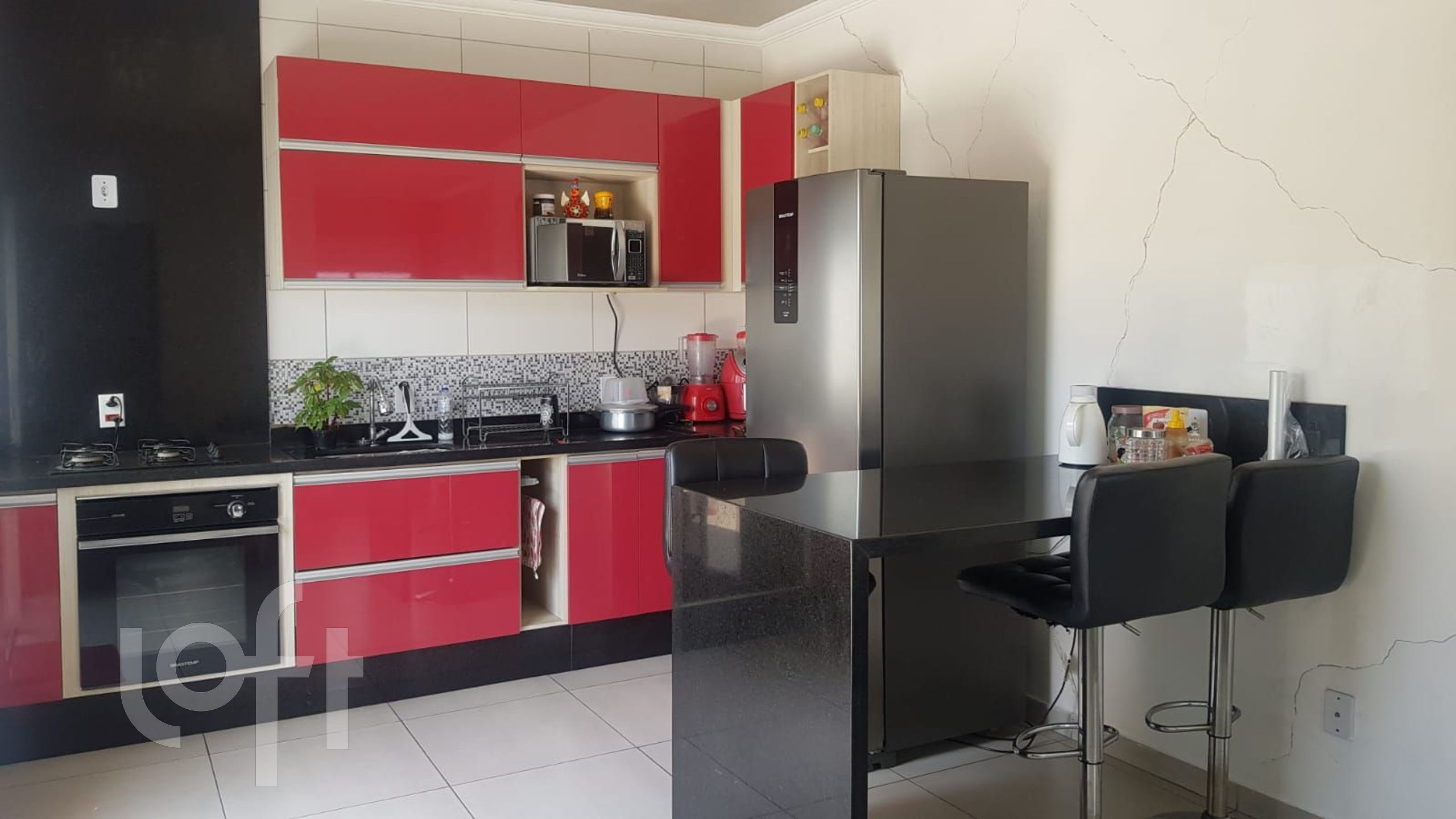 Apartamento à venda com 2 quartos, 84m² - Foto 2