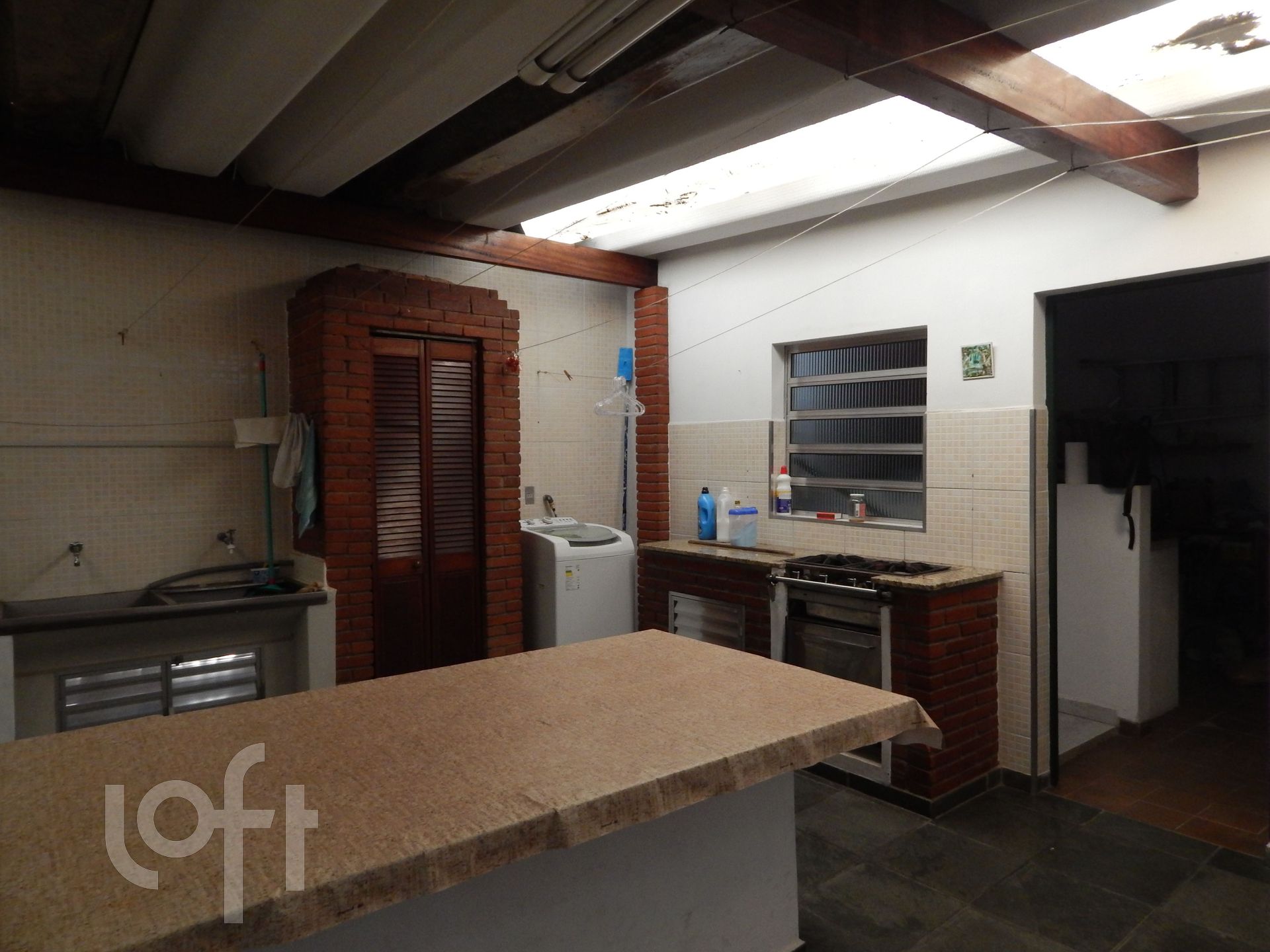 Casa à venda com 4 quartos, 350m² - Foto 26