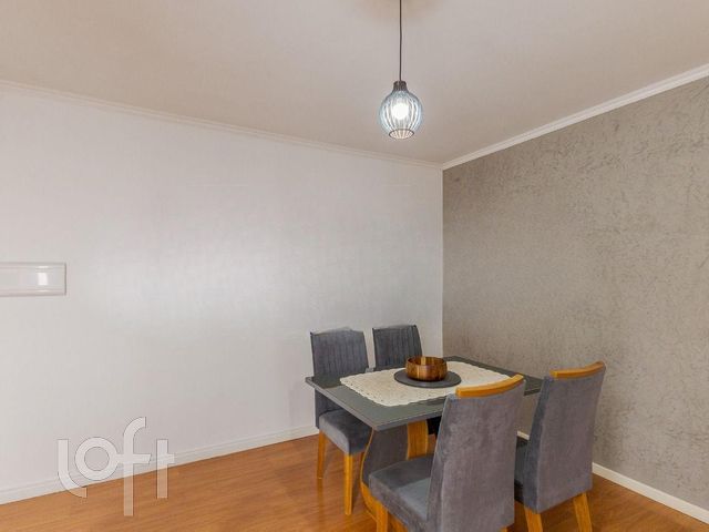 Apartamento com 56m², 2 dormitórios, 1 vaga, Jardim Botânico em Porto Alegre