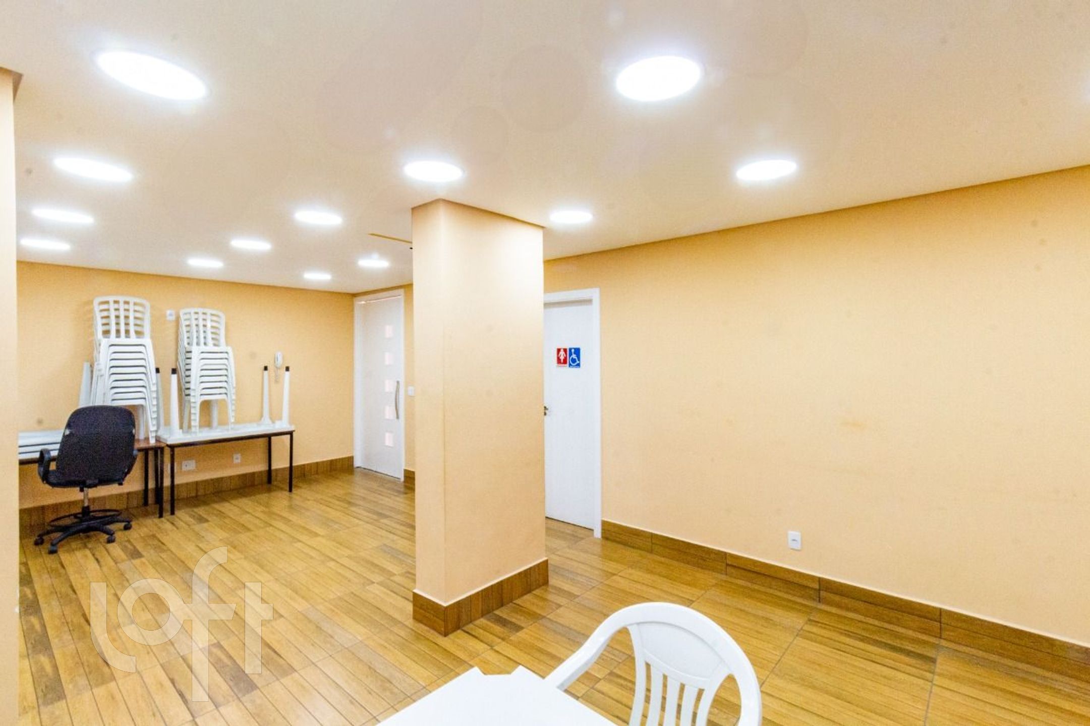 Casa à venda com 1 quarto, 42m² - Foto 13