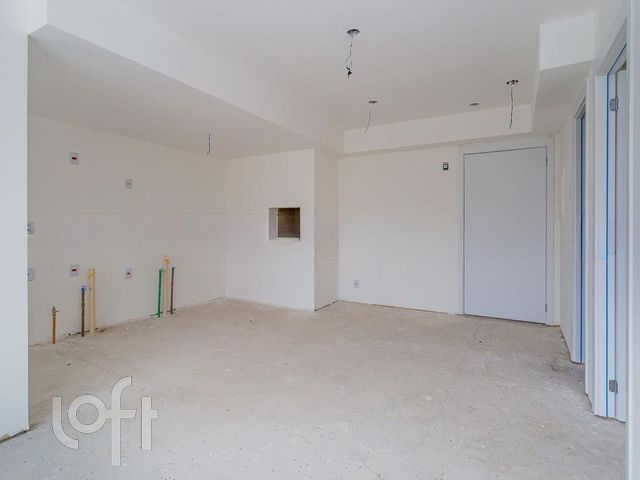 Apartamento com 45m², 1 dormitório, 1 vaga, Vila Ipiranga em Porto Alegre