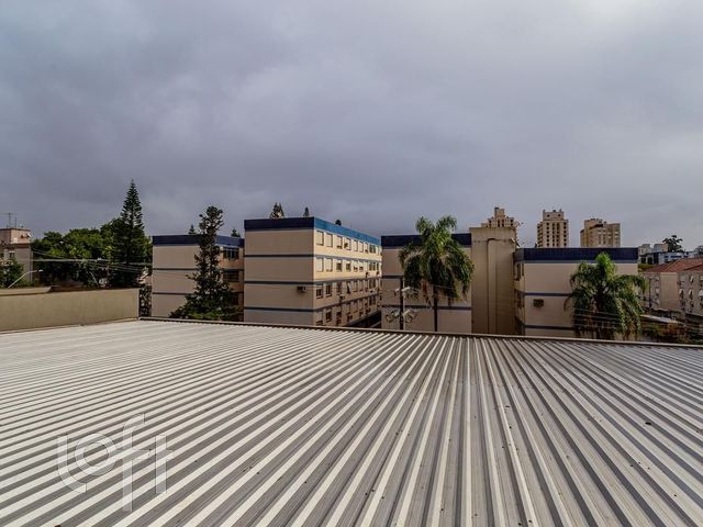 Apartamento com 45m², 1 dormitório, 1 vaga, Vila Ipiranga em Porto Alegre