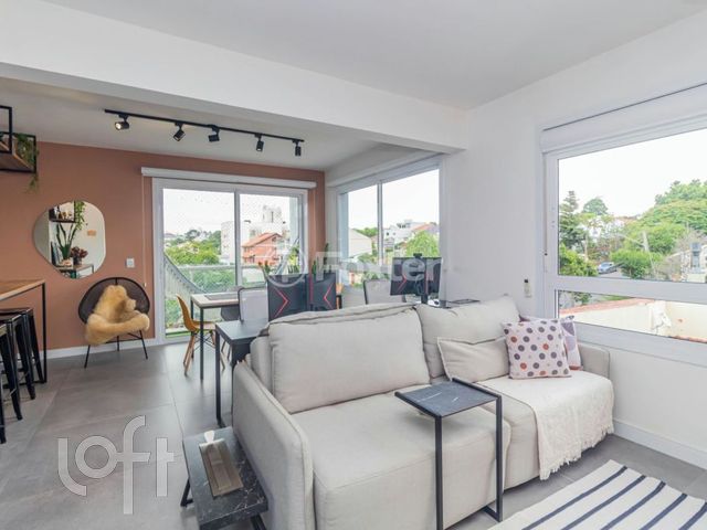 Apartamento com 67m², 2 dormitórios, 1 suíte, 1 vaga, Vila Ipiranga em Porto Alegre