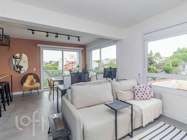 Apartamento com 67m², 2 dormitórios, 1 suíte, 1 vaga, Vila Ipiranga em Porto Alegre