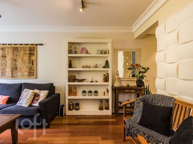 Apartamento com 67m², 2 dormitórios, 1 suíte, 1 vaga, Floresta em Porto Alegre