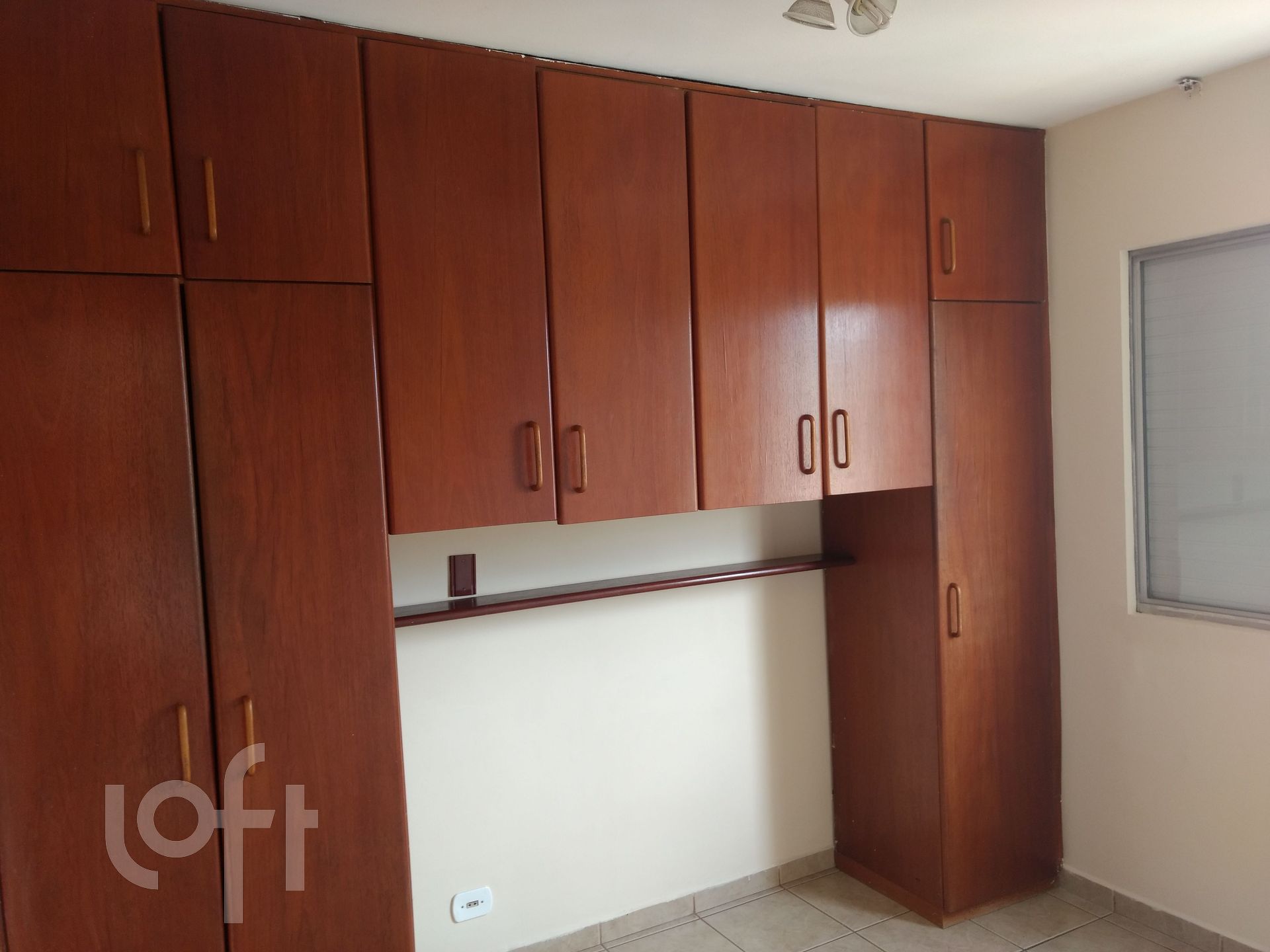 Apartamento à venda com 1 quarto, 36m² - Foto 11