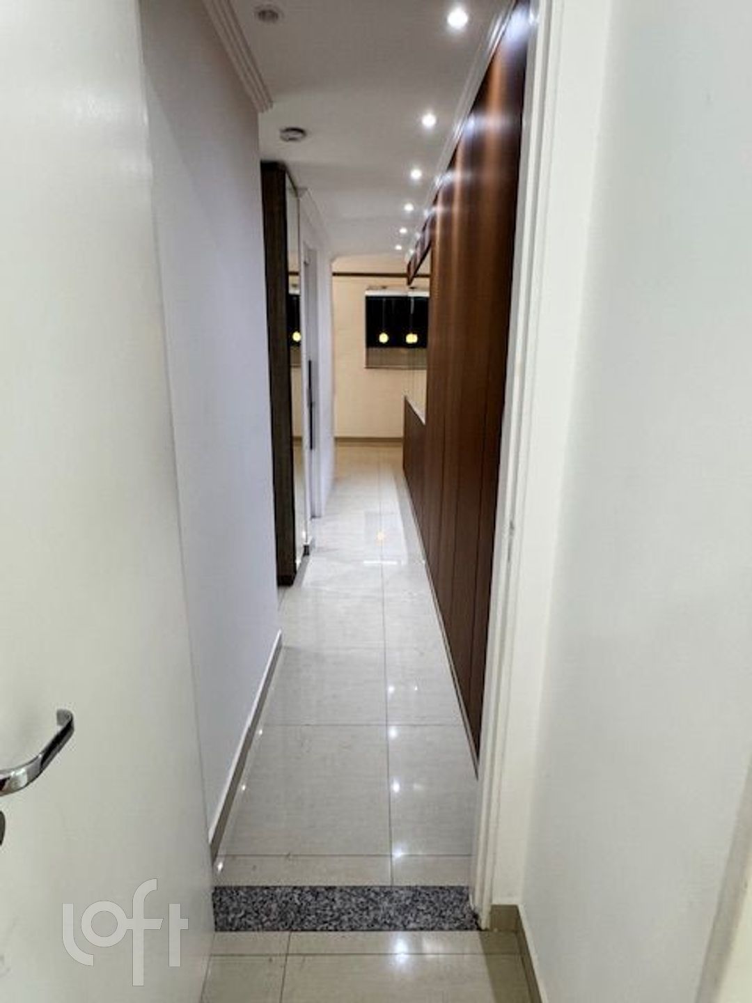 Apartamento à venda com 3 quartos, 83m² - Foto 9