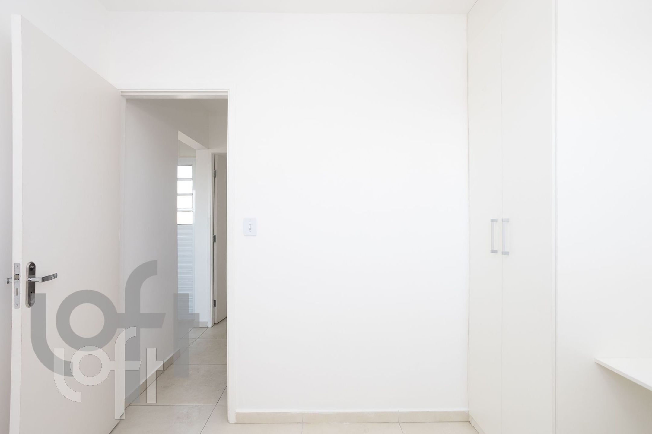 Apartamento à venda com 2 quartos, 41m² - Foto 10