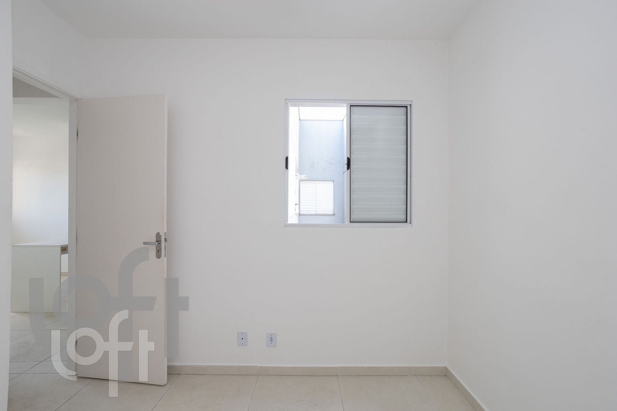 Apartamento à venda com 2 quartos, 41m² - Foto 5