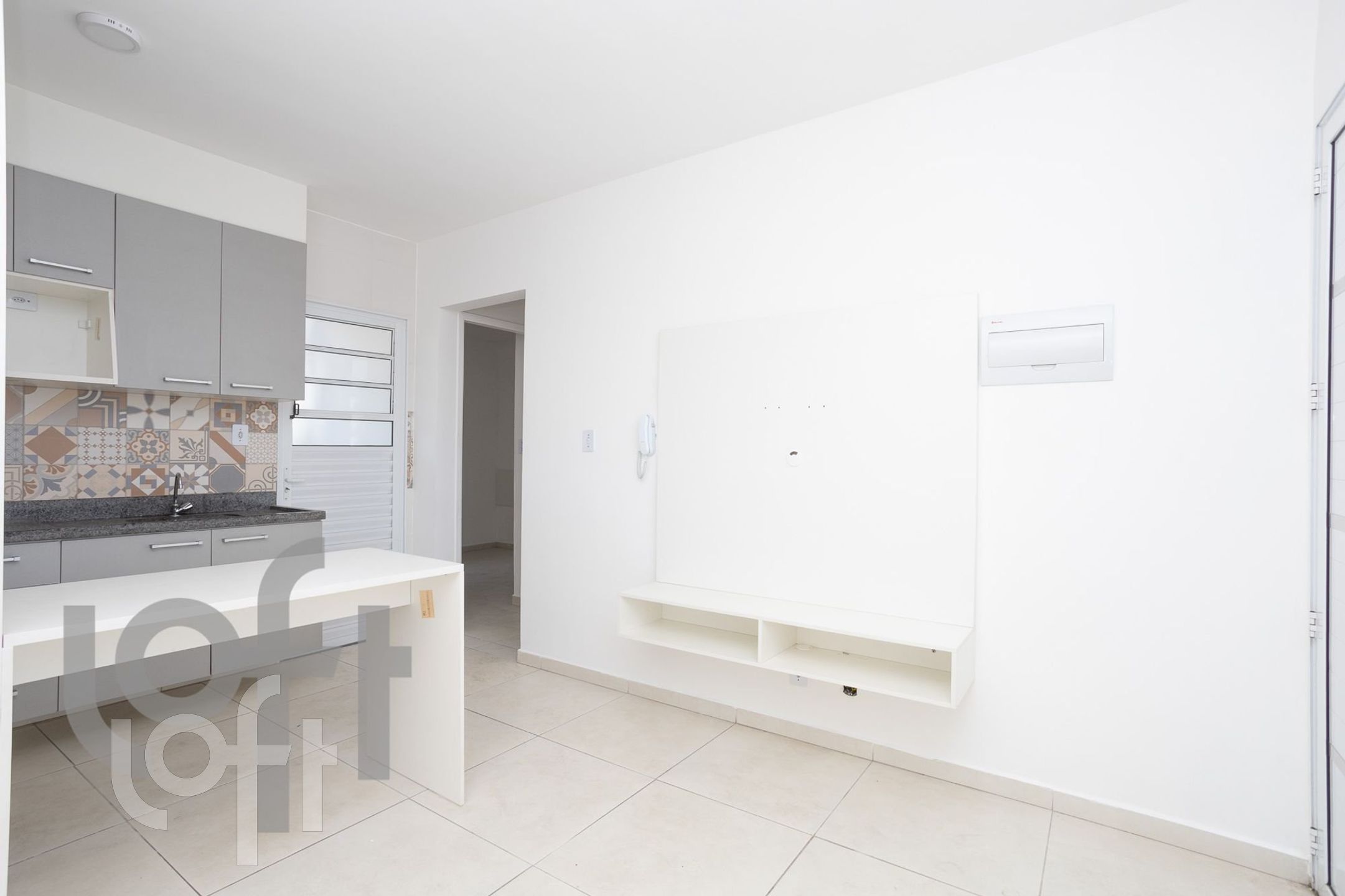 Apartamento à venda com 2 quartos, 41m² - Foto 14