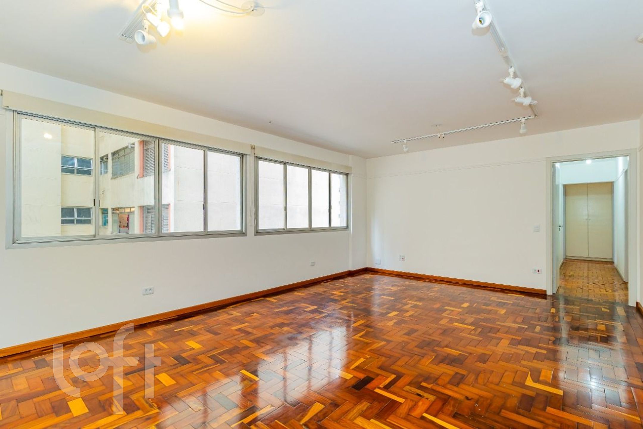 Apartamento à venda com 4 quartos, 120m² - Foto 1