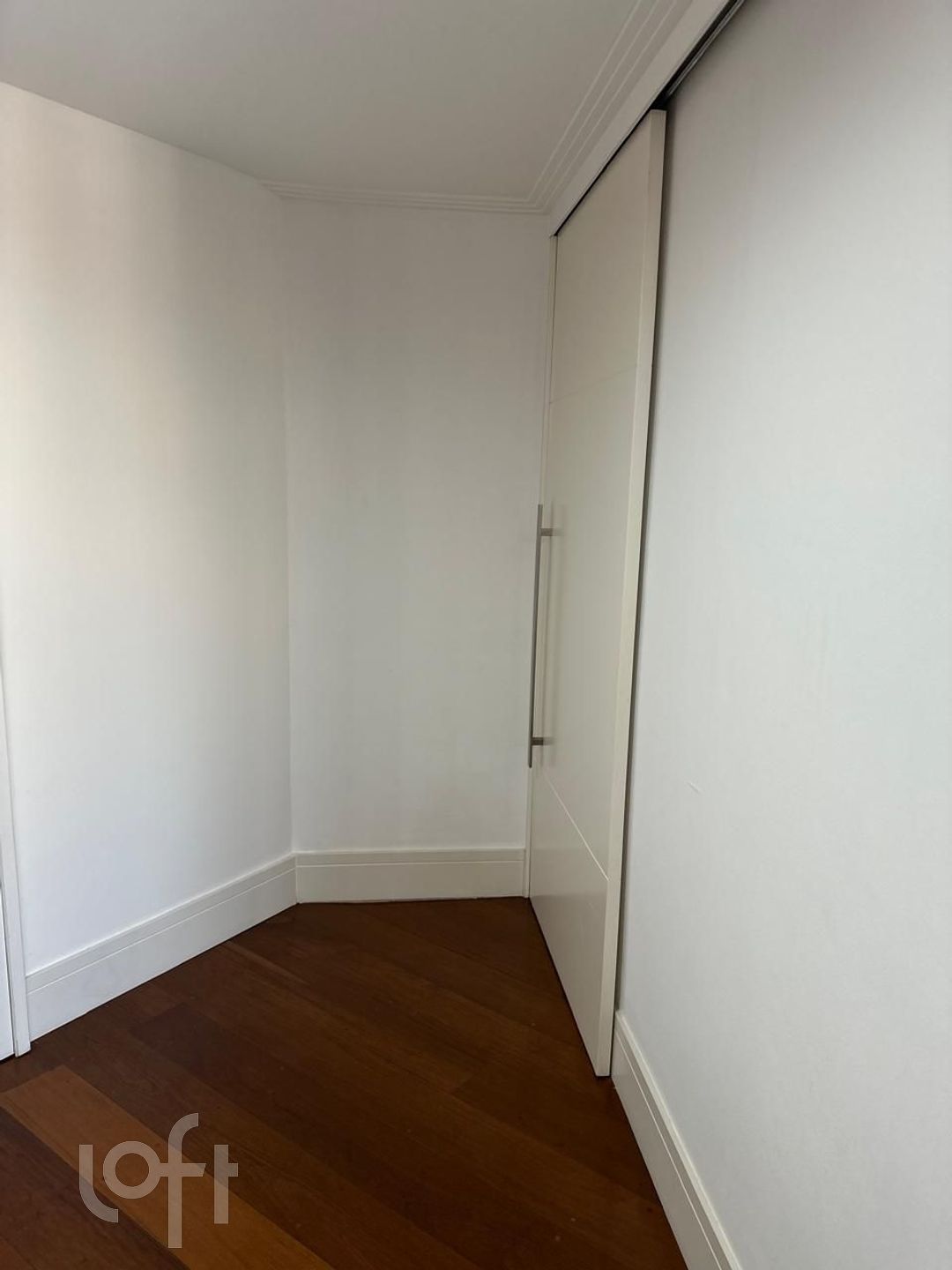 Apartamento à venda com 3 quartos, 122m² - Foto 8