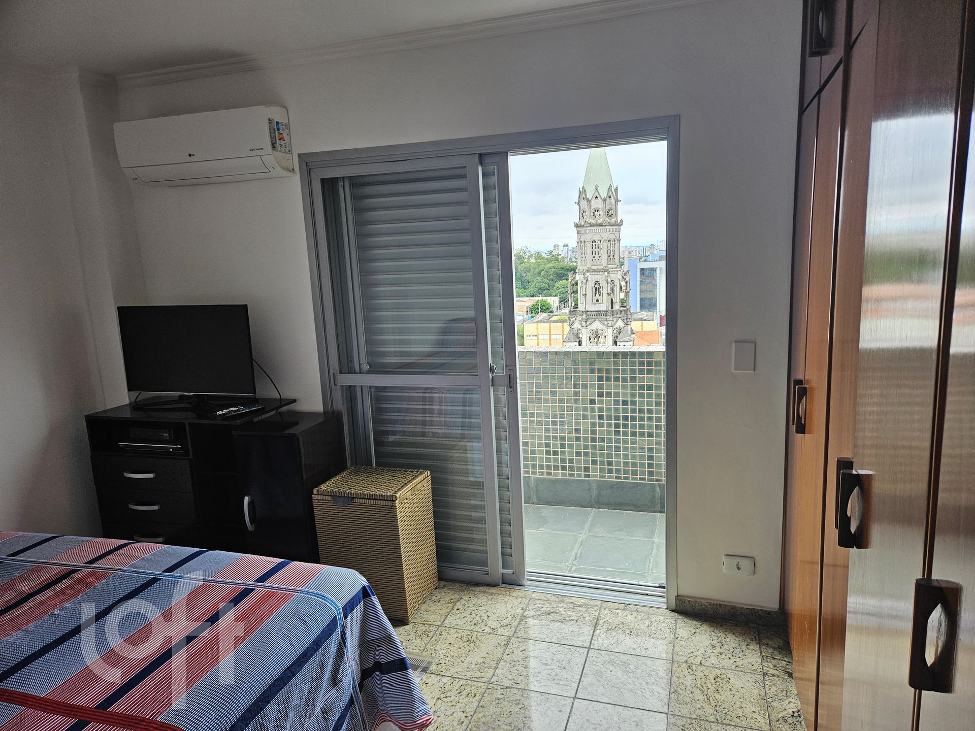 Apartamento à venda com 3 quartos, 135m² - Foto 20